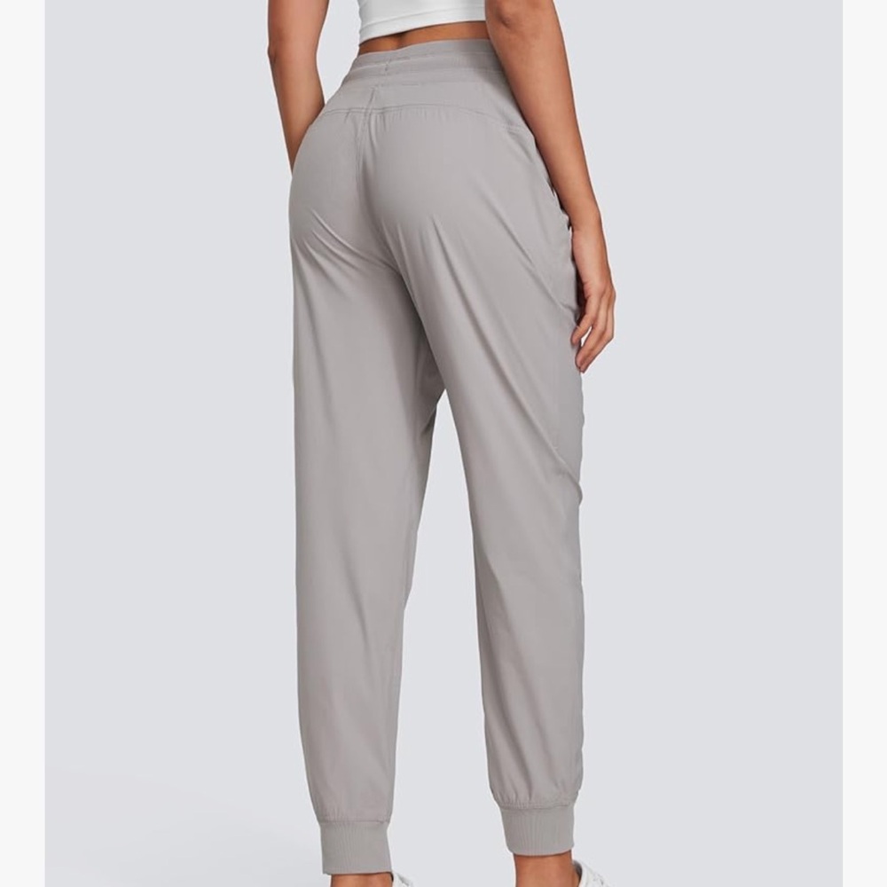 CRZ YOGA Lightweight Workout Joggers for Women Size S 28.5” inseam - Picture 3 of 6